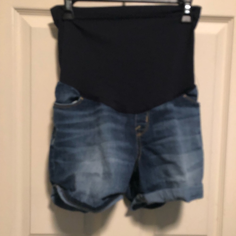 Stylish Blue Denim Women's Maternity Shorts